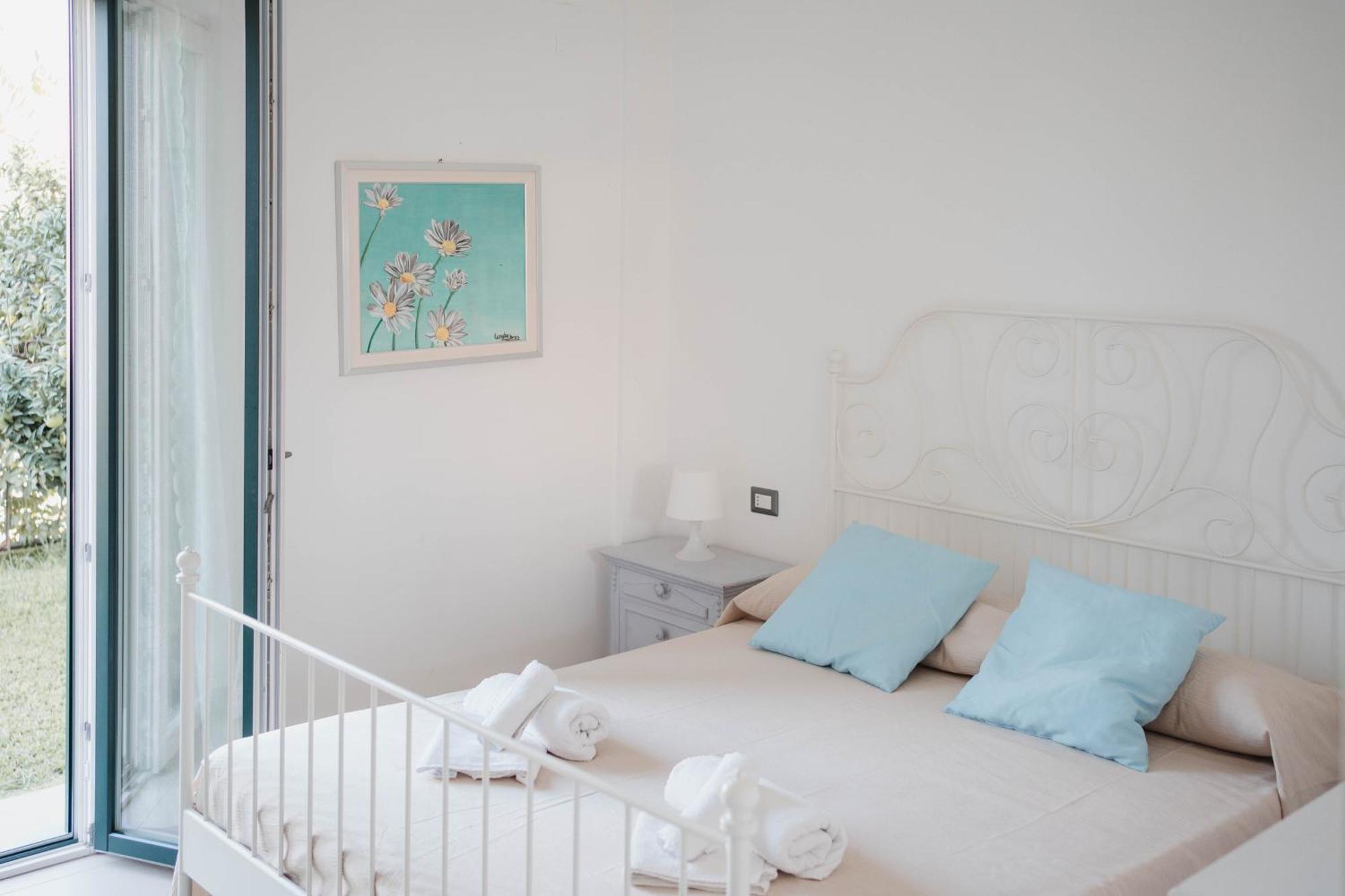 Villa Di Marinella อาเชอา ภายนอก รูปภาพ